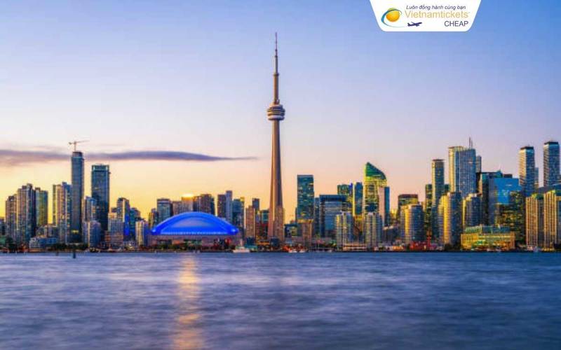 Tháp CN Địa điểm du lịch Canada