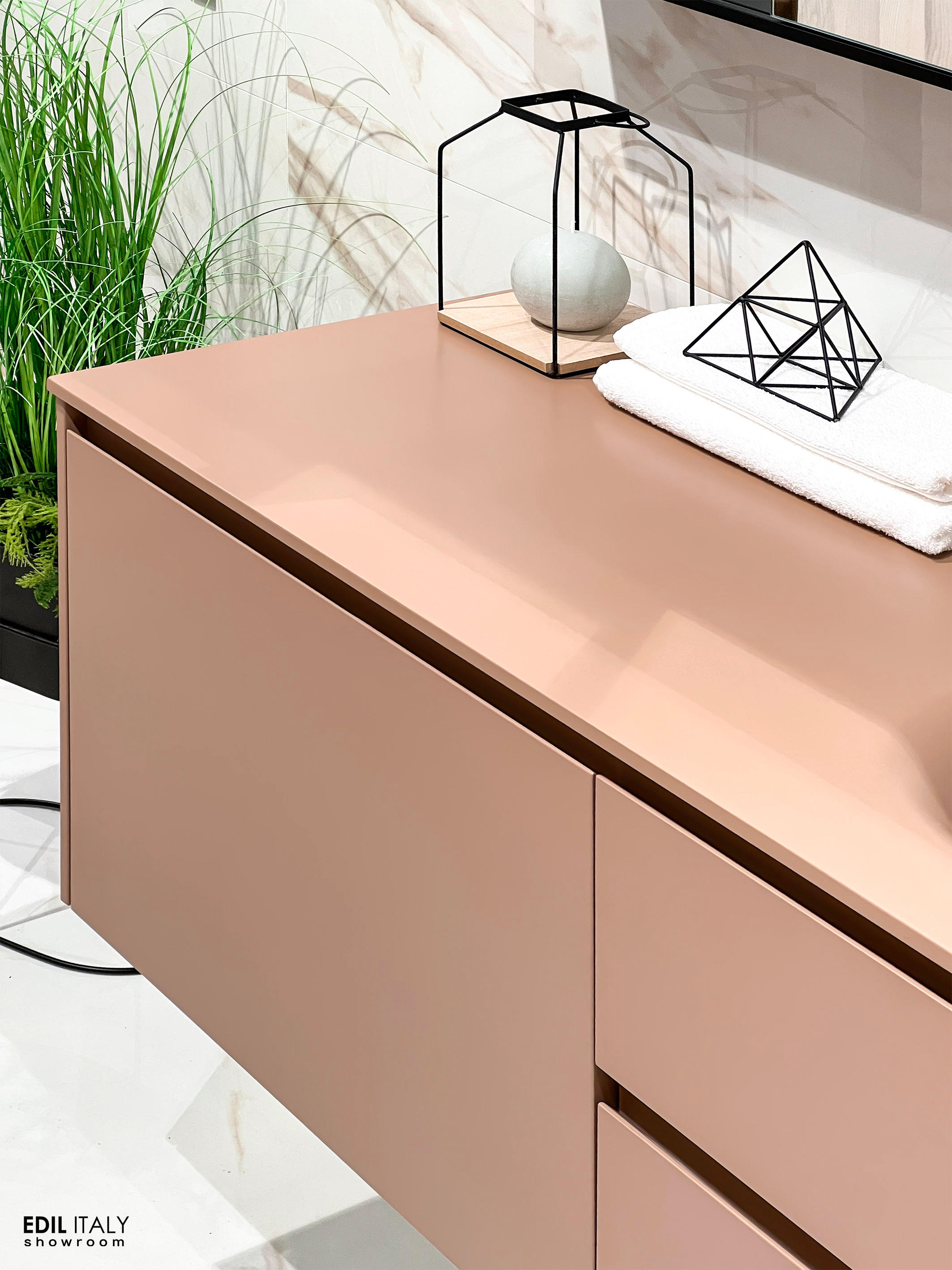 Compozitie mobilier baie suspendat Relax Cipria 3 sertare lavoar