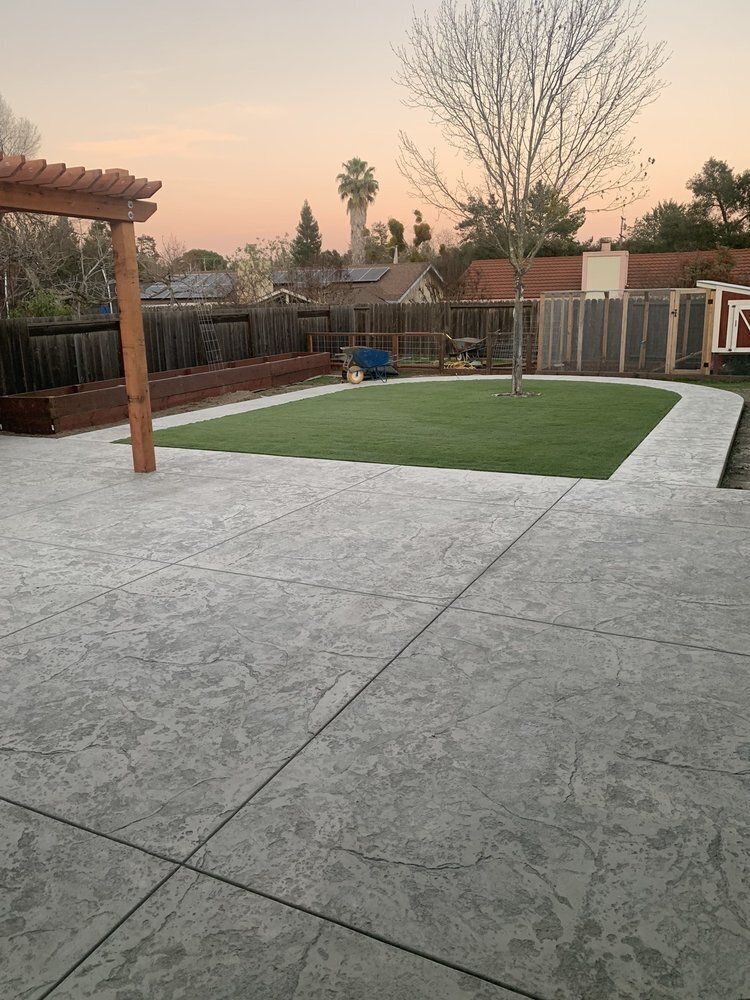 Concrete and Hardscape