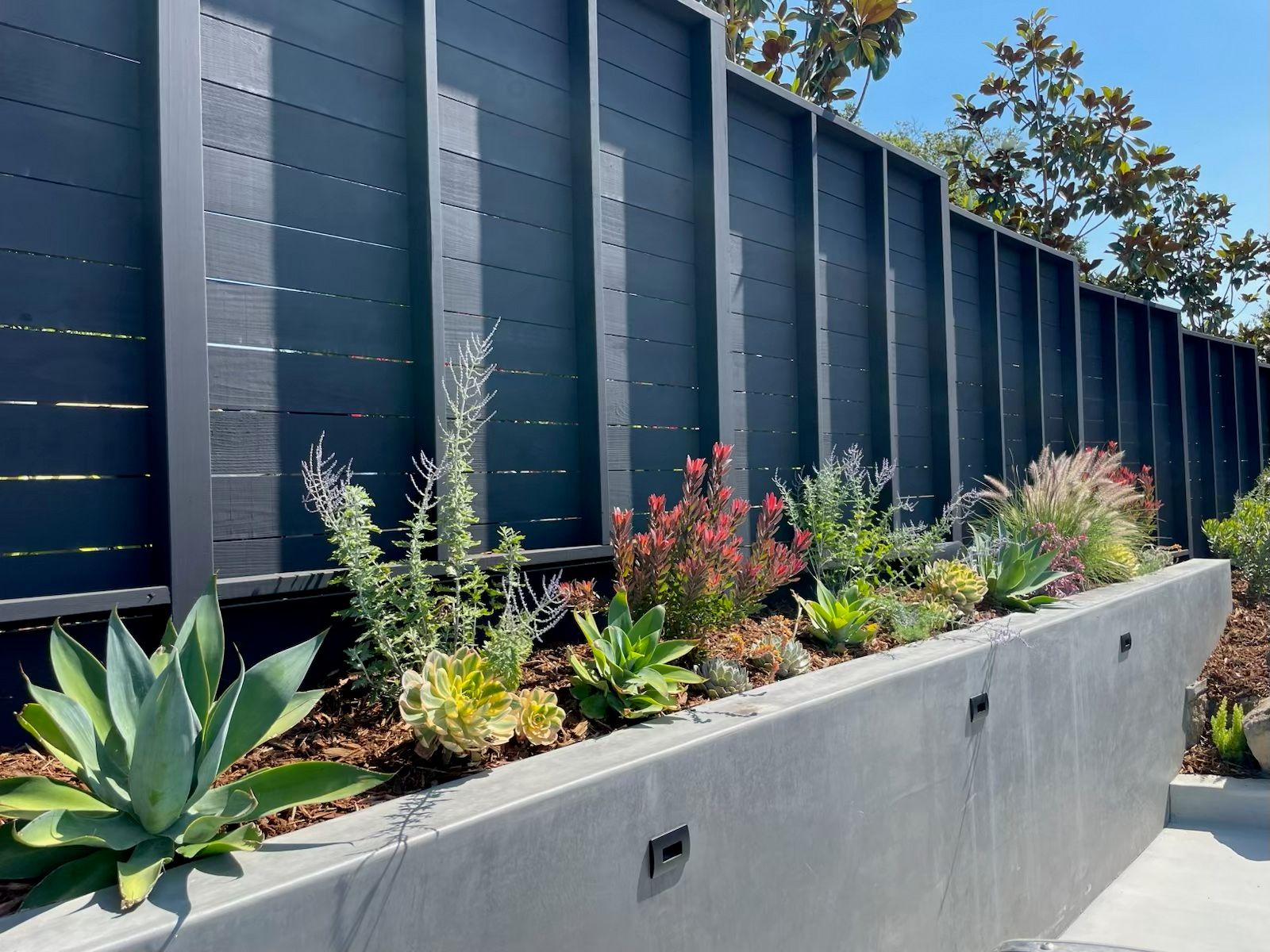 Outdoor living space by Groundbreaking Landscapes