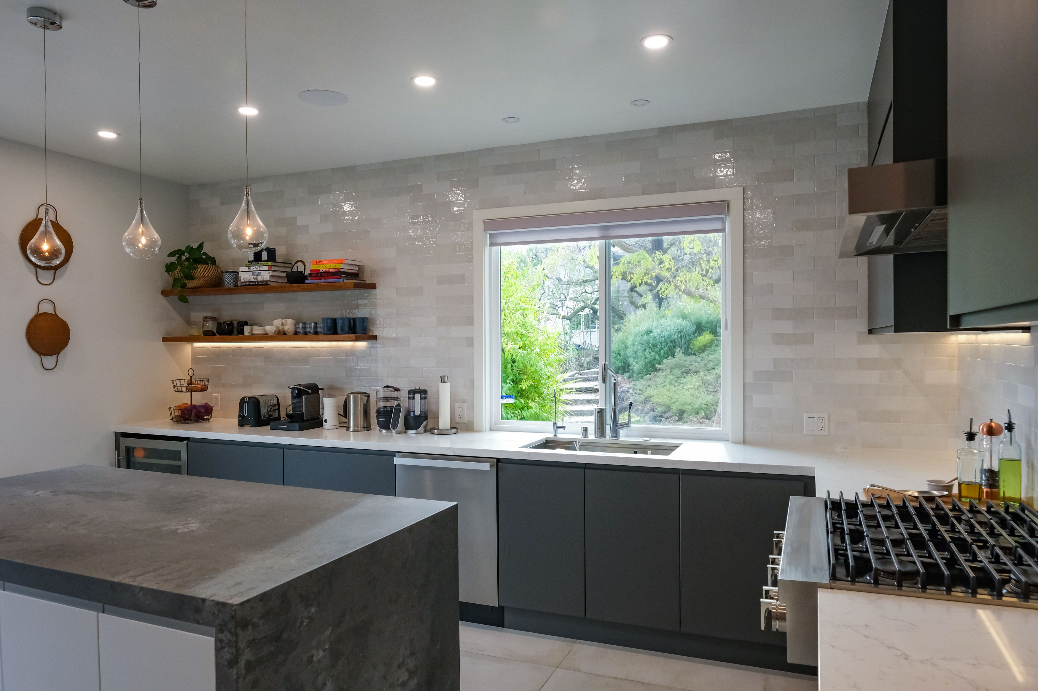 JR Solutions high end home building in the Bay Area