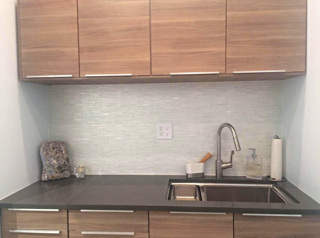 Kitchen backsplash tile installation by London Tile Co