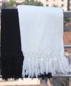 এক কালার White উলের শাল - ১০০% কোয়ালিটি গ্যারান্টি