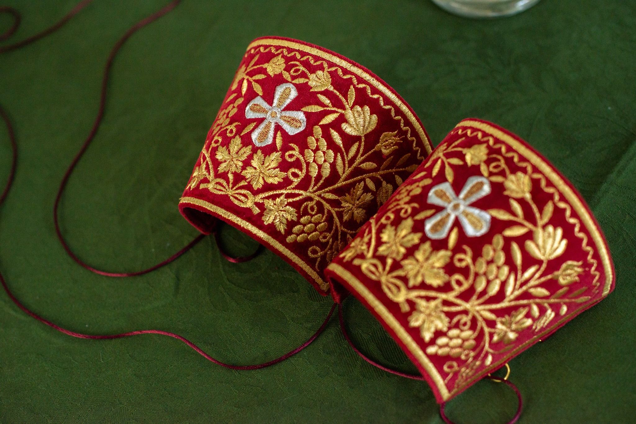 The History of Epimanikia in the Orthodox Church