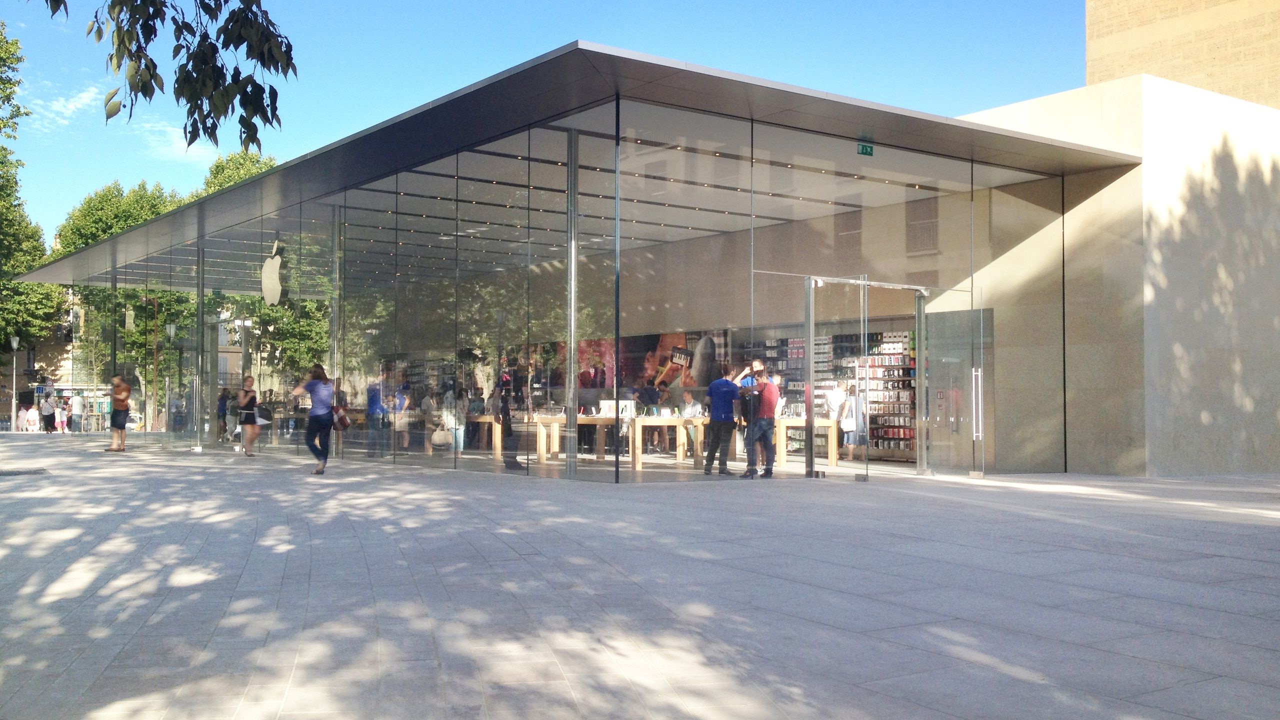 Apple store Aix-en-Provence - 4A Architectes