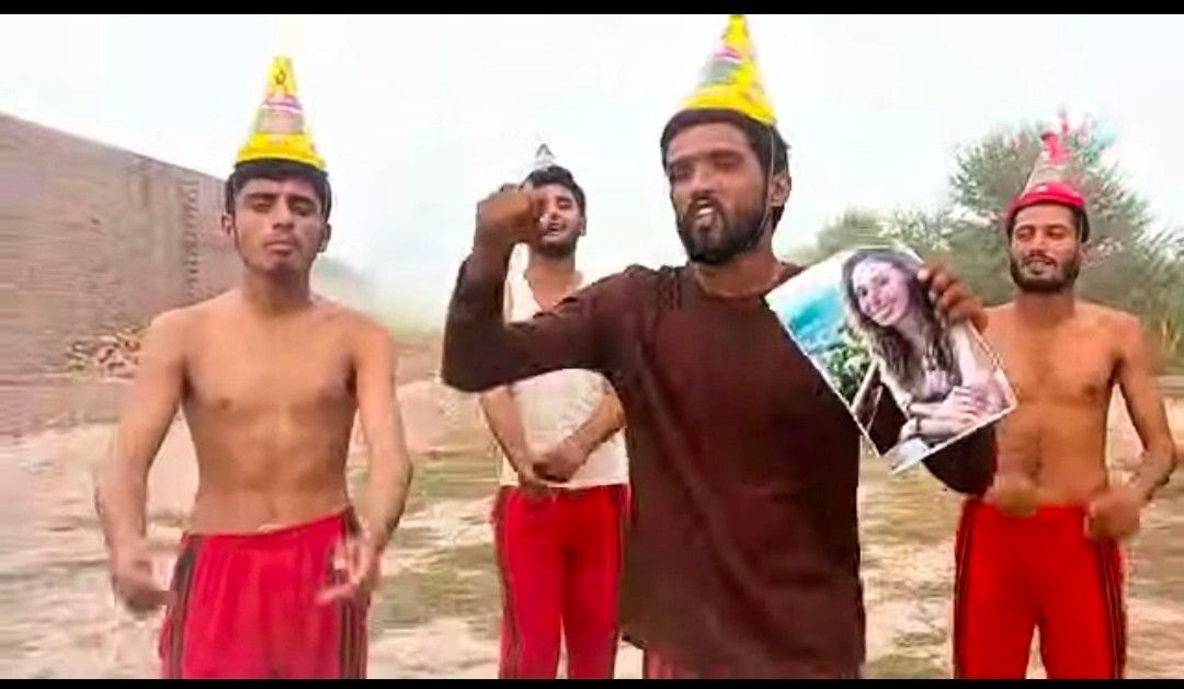 Customer review thumbnail for Comedy Crew Custom Greeting Video