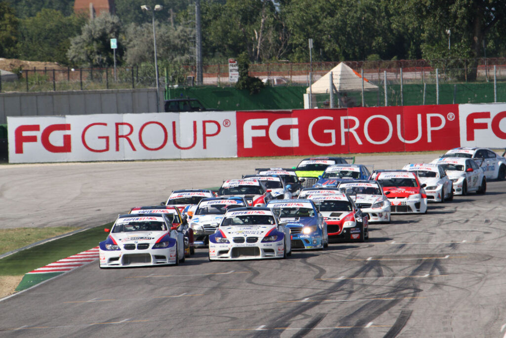 Superstars Series la grande Italia delle competizioni turismo