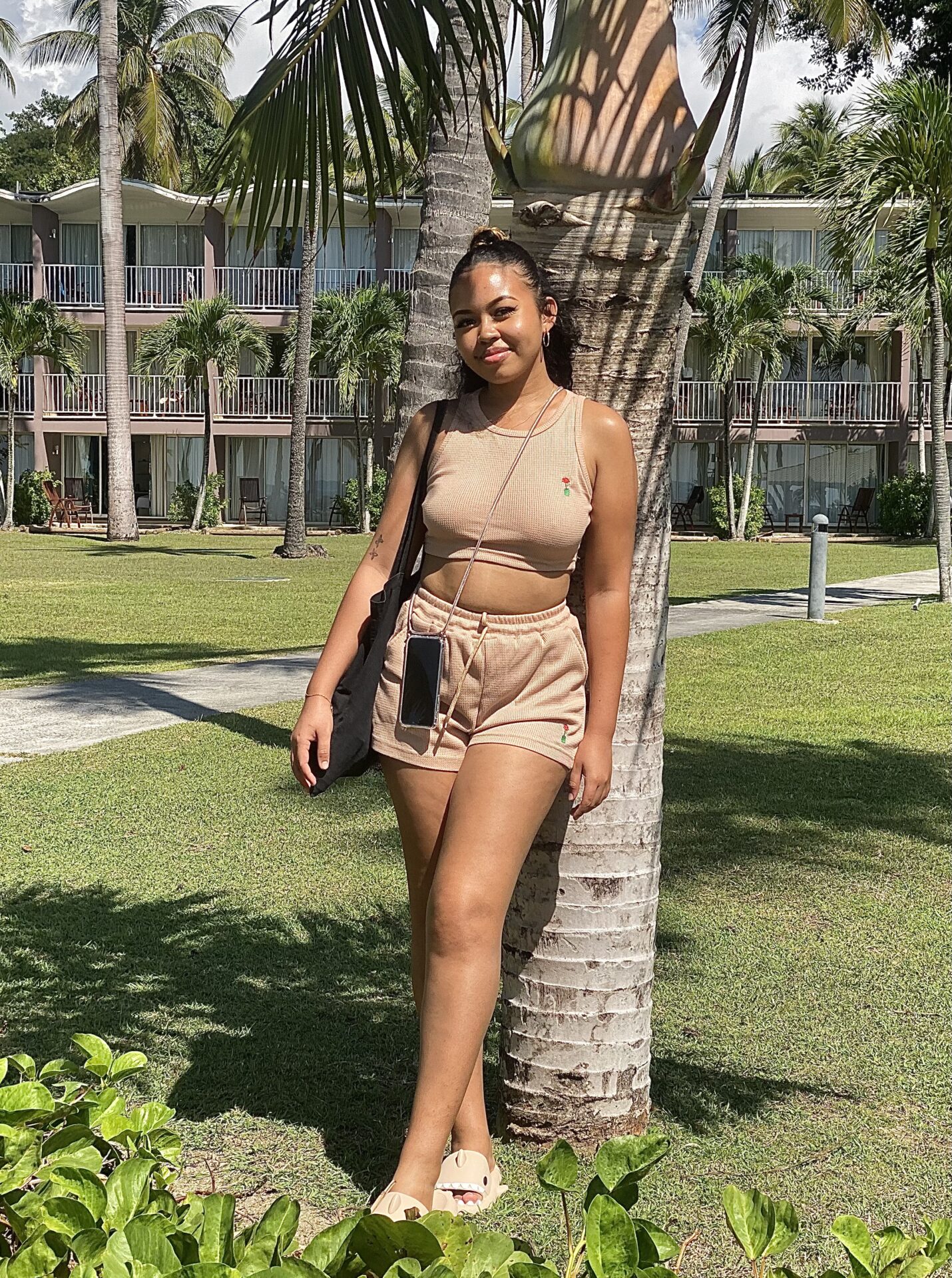 WOMEN’S GREEN T-SHIRT - 4fclothing