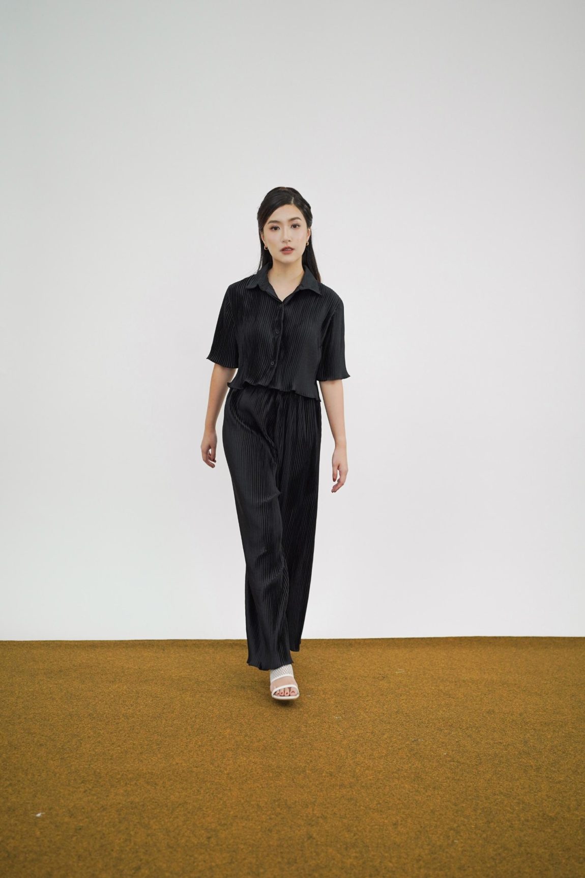 ONYX TOP