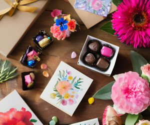 HARI SPESIAL di bulan Februari 2025