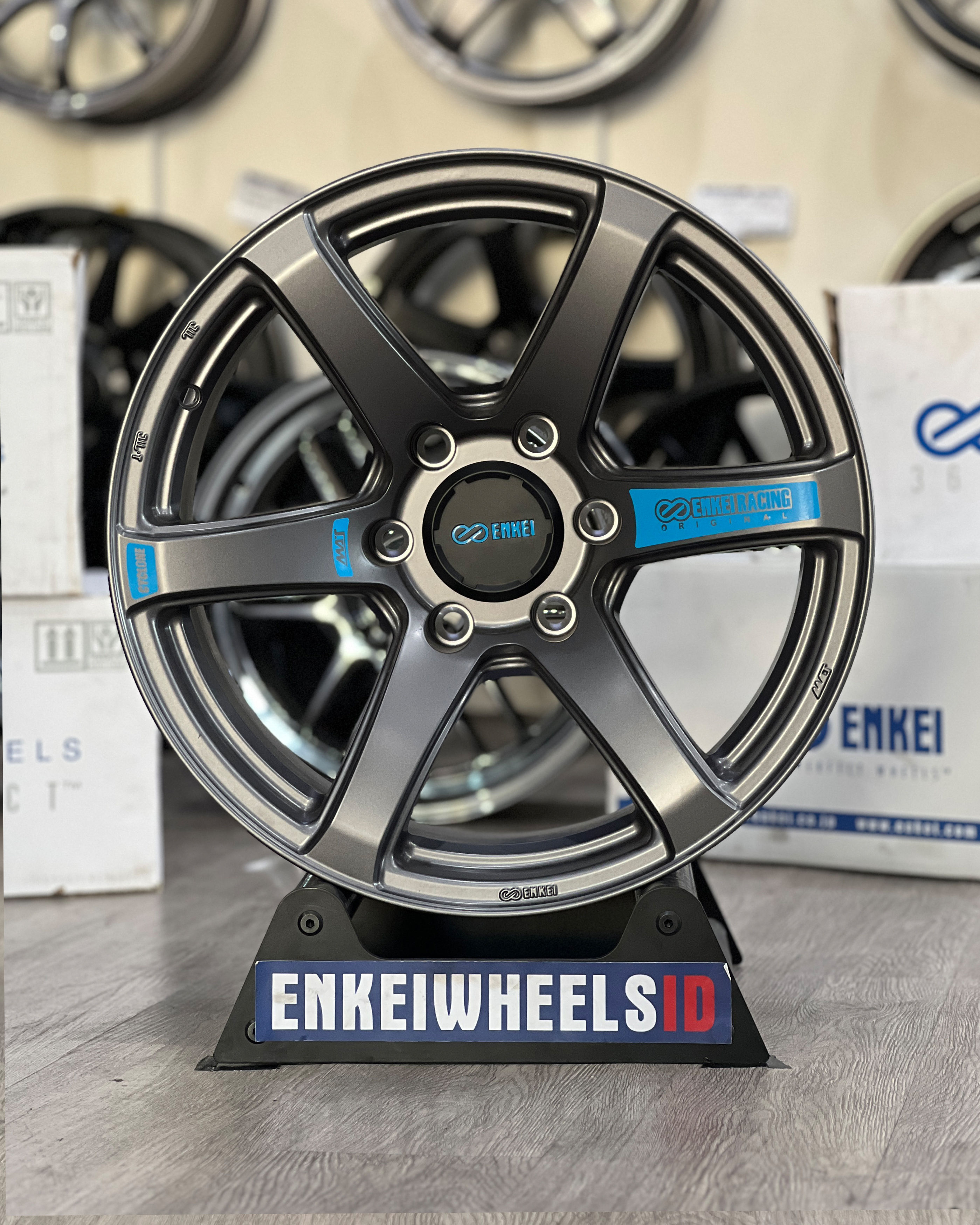 Enkei Cyclone 18 Matte Gunmetal