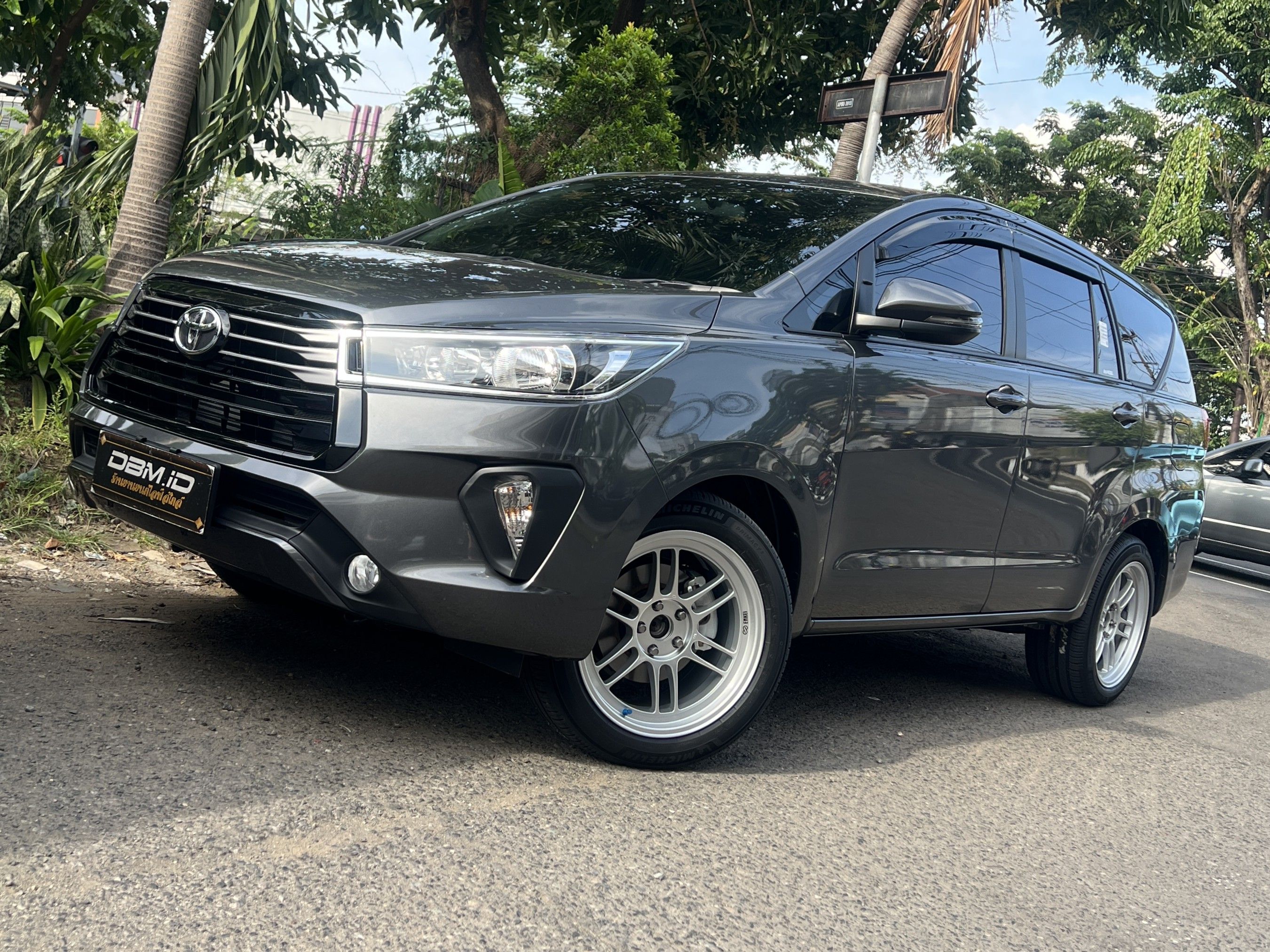 Innova Reborn on Enkei RPF1