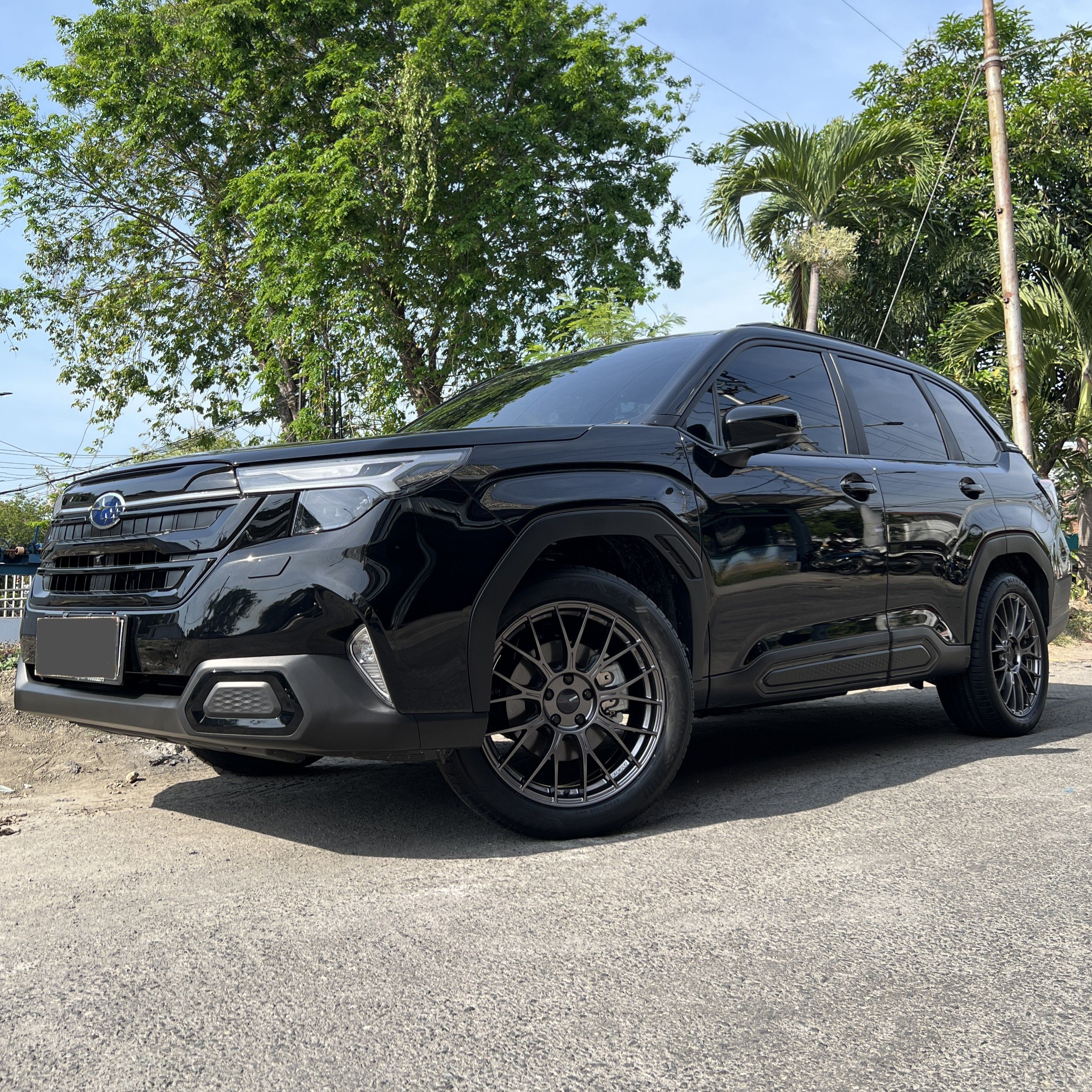 Subaru Forester on Enkei wheels