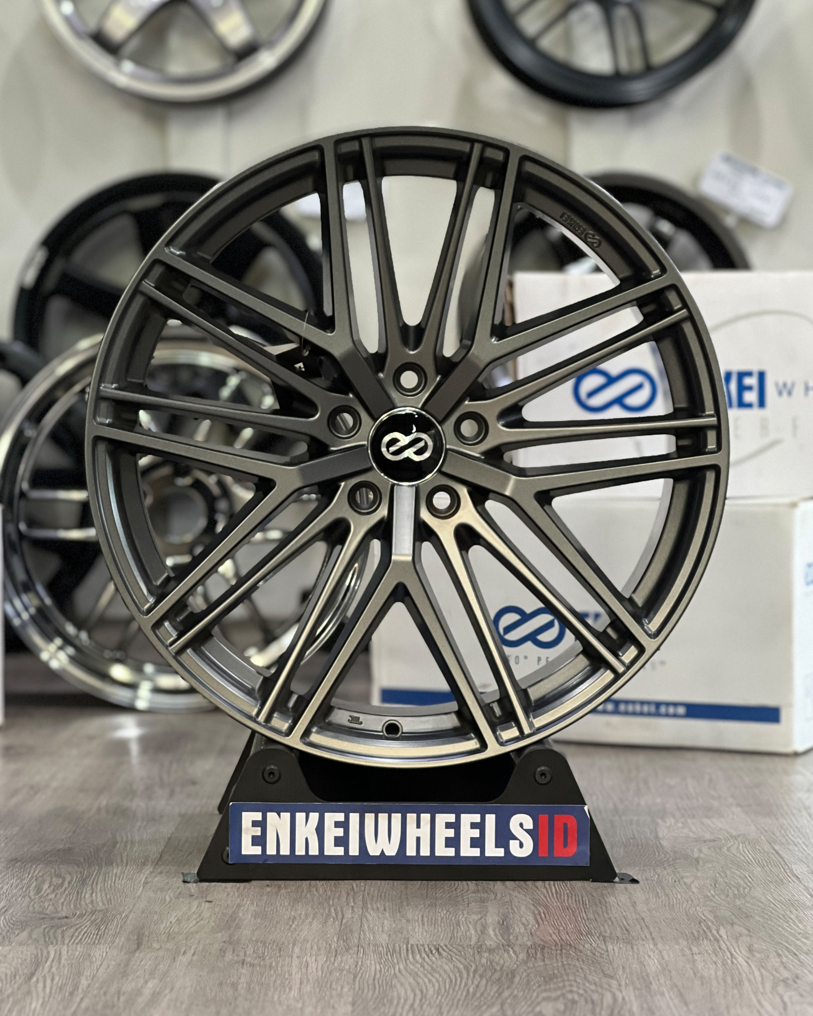 Enkei Phantom 20 Semi Matte Gunmetal