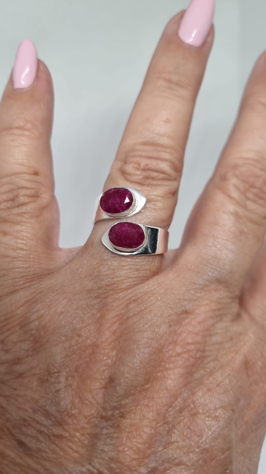 Anillo  De Plata y Rubí