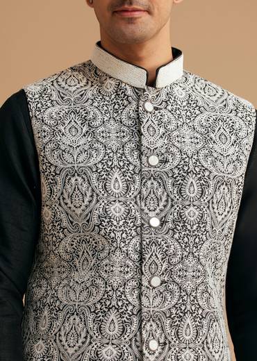 black-kurta-jacket-set-with-resham-work-and-hand-embroidered-collar-sg300247-1_89d1fa09-54ca-4e20-a3b6-5b1e23ea8d05.jpg