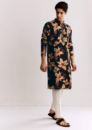 black-silk-kurta-set-with-floral-print-sg320398-1_1cfafb59-e1b8-42df-a762-c1981f7695e9.jpg