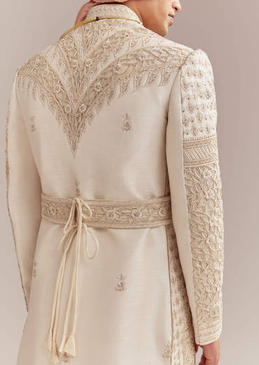 gold-silk-sherwani-for-groom-with-heavy-embroidery-sg353942-1.jpg