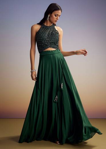 green-chinon-crop-top-set-with-sequins-work-and-dupatta-sg319690-4_87738d24-a8ef-47cb-8729-bac328b318e1.jpg