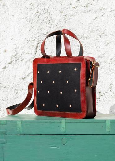 Handcraft hand embroidered leather bags