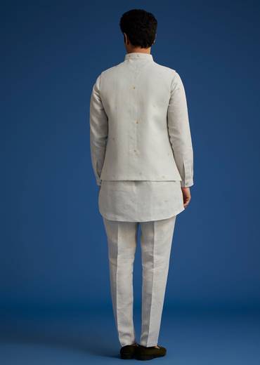 light-grey-linen-kurta-set-with-resham-work-jacket-sg263743-2_9fa0bd5f-01b7-4b39-a534-e22c3f6221c4.jpg