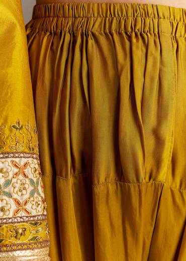 mustard-yellow-silk-kurta-patiala-with-gotta-lace-dupatta-sg312328-4_1c2312e3-ab08-4622-b2d7-e29b45d633c0.jpg