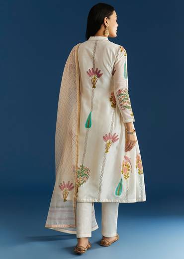 off-white-block-print-anarkali-with-gotta-lace-neckline-and-dupatta-sg305508-3_995a2da2-df02-4711-9ca7-a10c91781508.jpg