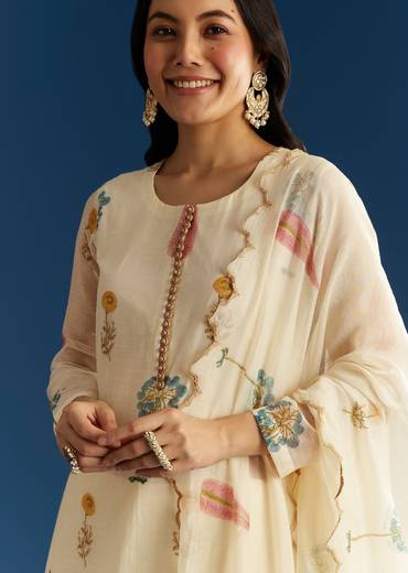 off-white-block-print-kurta-and-dupatta-set-in-mull-chanderi-sg305518-1_d2651e8b-3e92-444f-858f-4614eee200fd.jpg