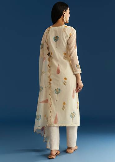 off-white-block-print-kurta-and-dupatta-set-in-mull-chanderi-sg305518-1_d2651e8b-3e92-444f-858f-4614eee200fd.jpg