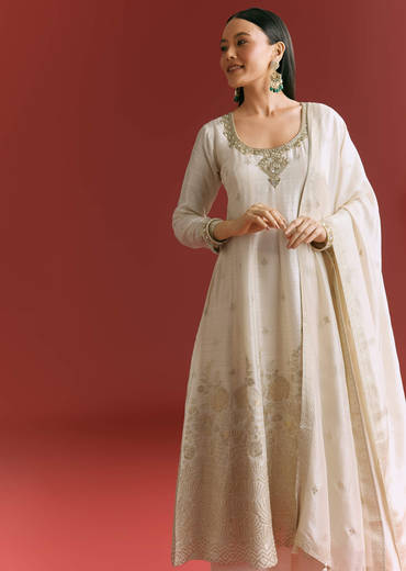 off-white-jaquard-silk-anarkali-suit-with-dupatta-sg324343-2_78d80bf6-38ee-470e-8d6a-1b53987b0b2b.jpg