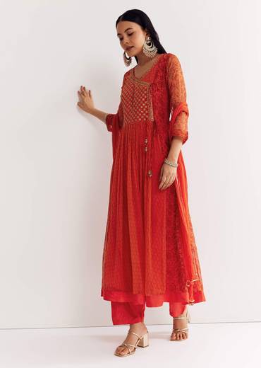 orange-floral-chiffon-anarkali-kurta-set-with-dupatta-sg320876-1_cfd55d0f-9dbf-4353-9a66-d66f421bcf43.jpg