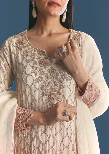 peach-chinon-ombre-kurta-palazzo-suit-with-sequins-threadwork-sg271112-1_ba287a50-efbc-4a8d-a850-a1a1a0bd0e7d.jpg