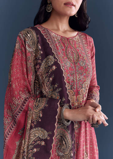pink-crepe-kurta-set-polished-with-indie-print-and-zari-work-sg345162-1.jpg