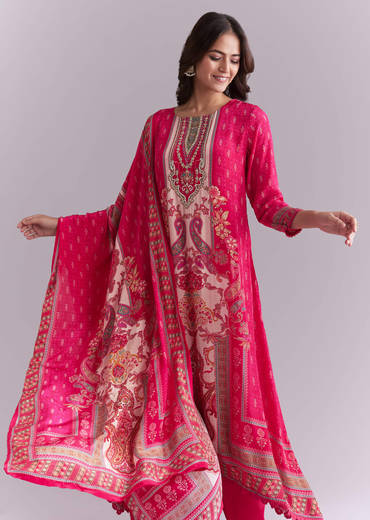 pink-crepe-kurta-set-with-paisley-and-floral-print-and-embroidery-sg348702-1.jpg