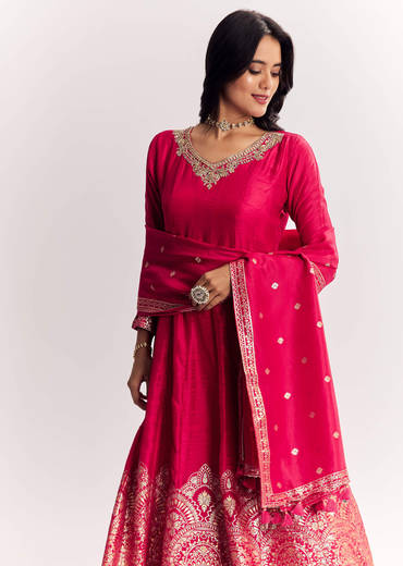 pink-jacquard-silk-anarkali-suit-with-dupatta-sg324212-2_3d5bbbda-4b01-4f30-b49c-45aebb5e3d37.jpg