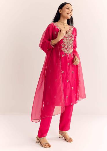 pink-zardosi-work-dola-silk-kurta-pant-with-organza-dupatta-sg324626-1_e528c3fe-c9cc-4810-bd47-f3b093c2b0a7.jpg