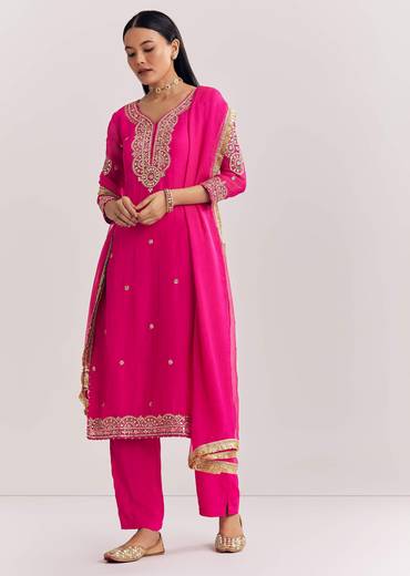 pink-zari-work-kurta-set-with-chiffon-dupatta-sg318580-2_0c227150-f229-4846-9a92-499bcf172990.jpg