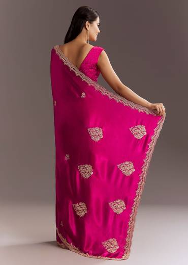 rani-pink-chinon-saree-with-cutdana-butta-and-scallop-border-sg286876-1_df310775-c453-49cc-8afd-808692fba9d9.jpg