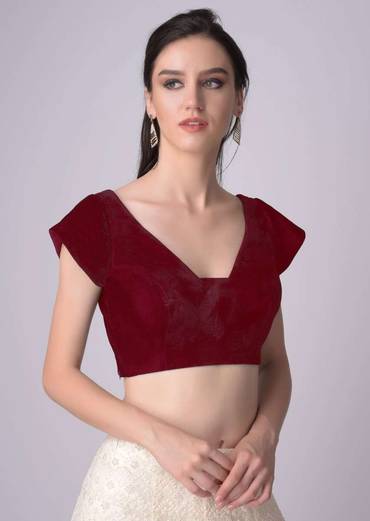 red-blouse-in-velvet-with-trapeze-neckline-online-kalki-fashion-m001509697y-sg33338_5_4361838b-7b92-4d30-a563-d0f4c011ea0a.jpg