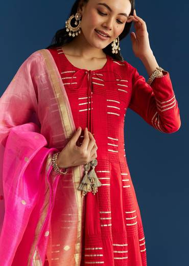 red-chanderi-gotta-work-anarkali-with-ombre-zari-butti-organza-dupatta-sg305602-1_4fe0d2b2-4a45-4897-9deb-59ebde451f4c.jpg