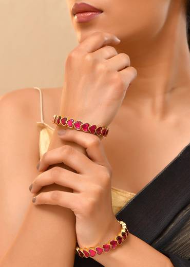 Red Kundan Heart Motif Bangle Set of Two