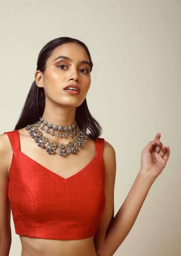 red-sleeveless-blouse-in-raw-silk-with-v-cut-neckline-and-side-zip-closure-online-kalki-fashion-m001dd517y-sg7972_2_fc57b178-b6c3-4b2f-9922-85abde3f8691.jpg