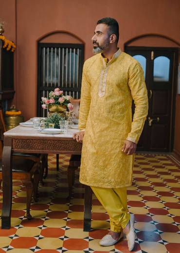 yellow_organza_embroidered_kurta-sg172972_1_80baa78f-b861-4fa7-83ba-571d3cc85193.jpg