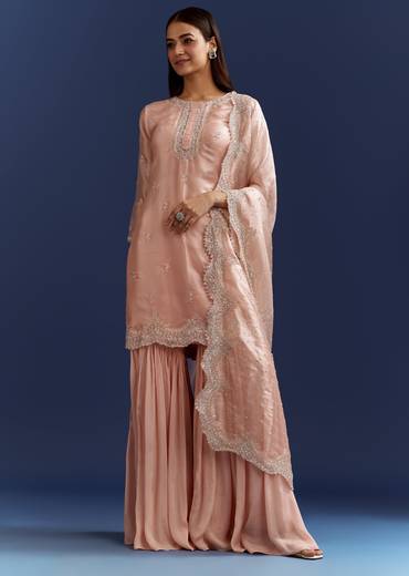 peach-tissue-cutdana-kurta-with-stone-work-dupatta-in-tissue-sg184430-2_139947f0-5dc5-4499-b205-b9114e9041ac.jpg