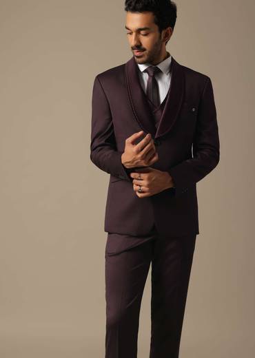 purple_tuxedo_with_intricate-sg201656_1_a39eef18-029f-45e2-8aa4-c0ff560ac1a1.jpg