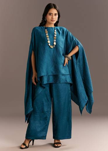 teal-blue-crush-silk-kaftaan-set-styled-with-stone-neckpiece-sg312707-1_501e83ee-3b80-47be-8c9d-0f9c2100bc7b.jpg