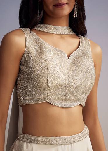 white-crepe-crop-top-set-with-sequins-work-and-dupatta-sg319652-1_6e50f017-ab1f-40c2-9062-d25c92ee287c.jpg