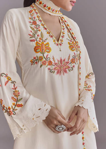 white-crepe-kurta-set-with-multicolour-resham-work-sg351088-1.jpg