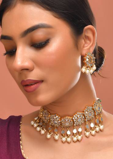 White Kundan Pendant Bead Drop Necklace and Earrings Set