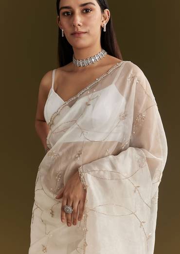 white-tissue-embroidered-saree-with-scallop-border-sg294611-2_2147a90a-7a30-4e1a-9ee6-215aa0cf2c76.jpg